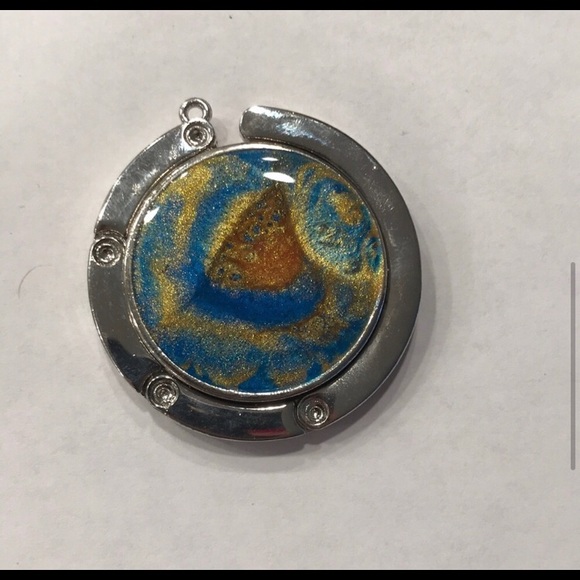 Pyramid Travel Companion: Handmade Blue & Gold Acrylic Resin Purse Hook - Picture 1 of 5